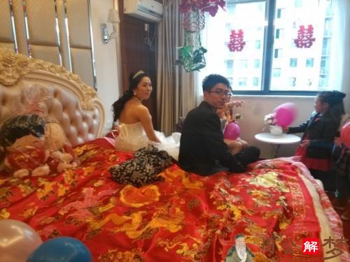 梦见要嫁给自己舅舅