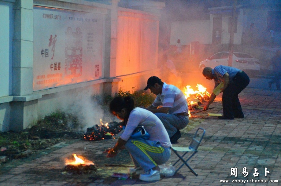 七月被称为“鬼月”为何一定要超度亡灵？
