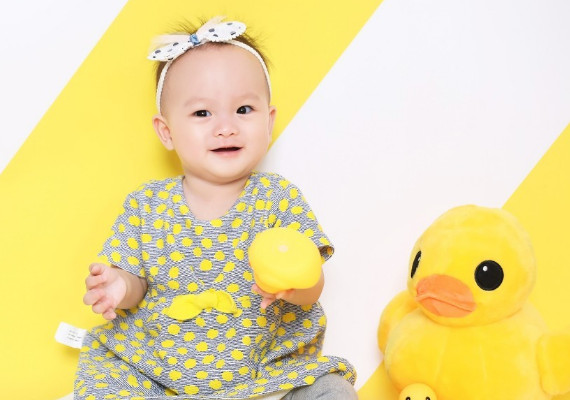 农历2019猪年十一月十九出生的女孩怎么八字起名-第2张图片