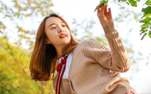 姓陈女孩名字怎么起更好,参考诗词典故和笔划-第3张图片 姓陈女孩名字怎么起更好,参考诗词典故和笔划-第3张图片